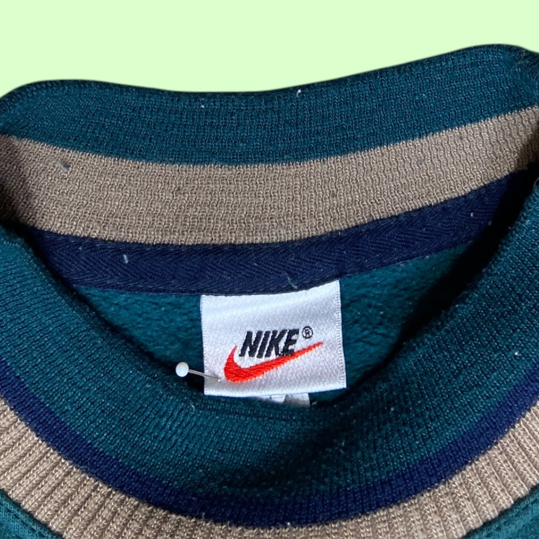 Vintage Nike sweater - L