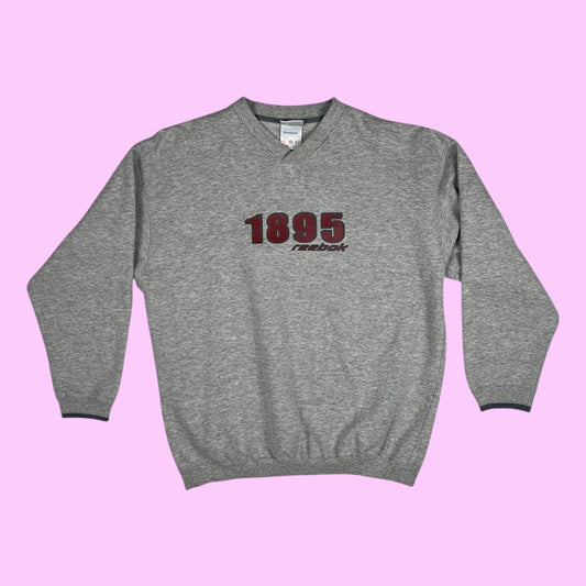 Vintage Reebok sweater - L