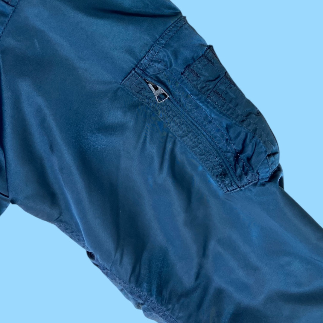 Vintage Alpha Industries bomber jacket - M
