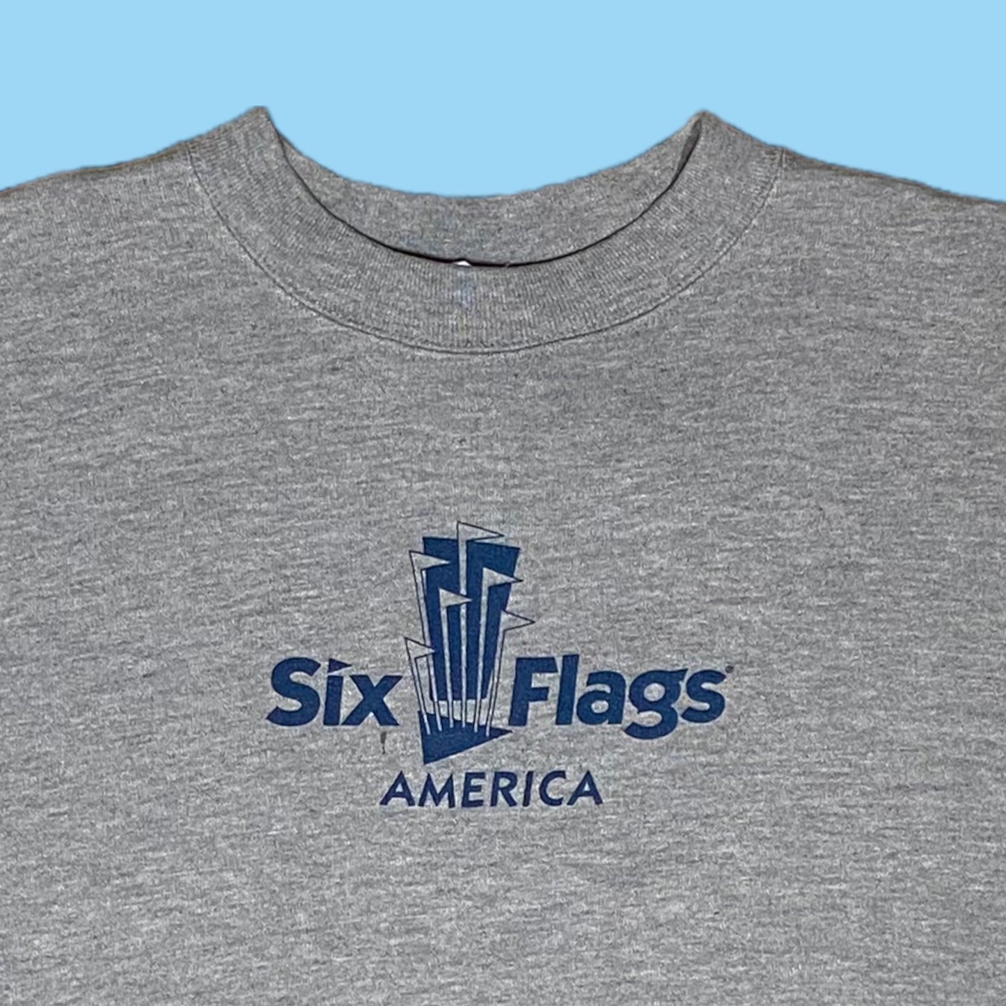Vintage Six Flags America sweater - M