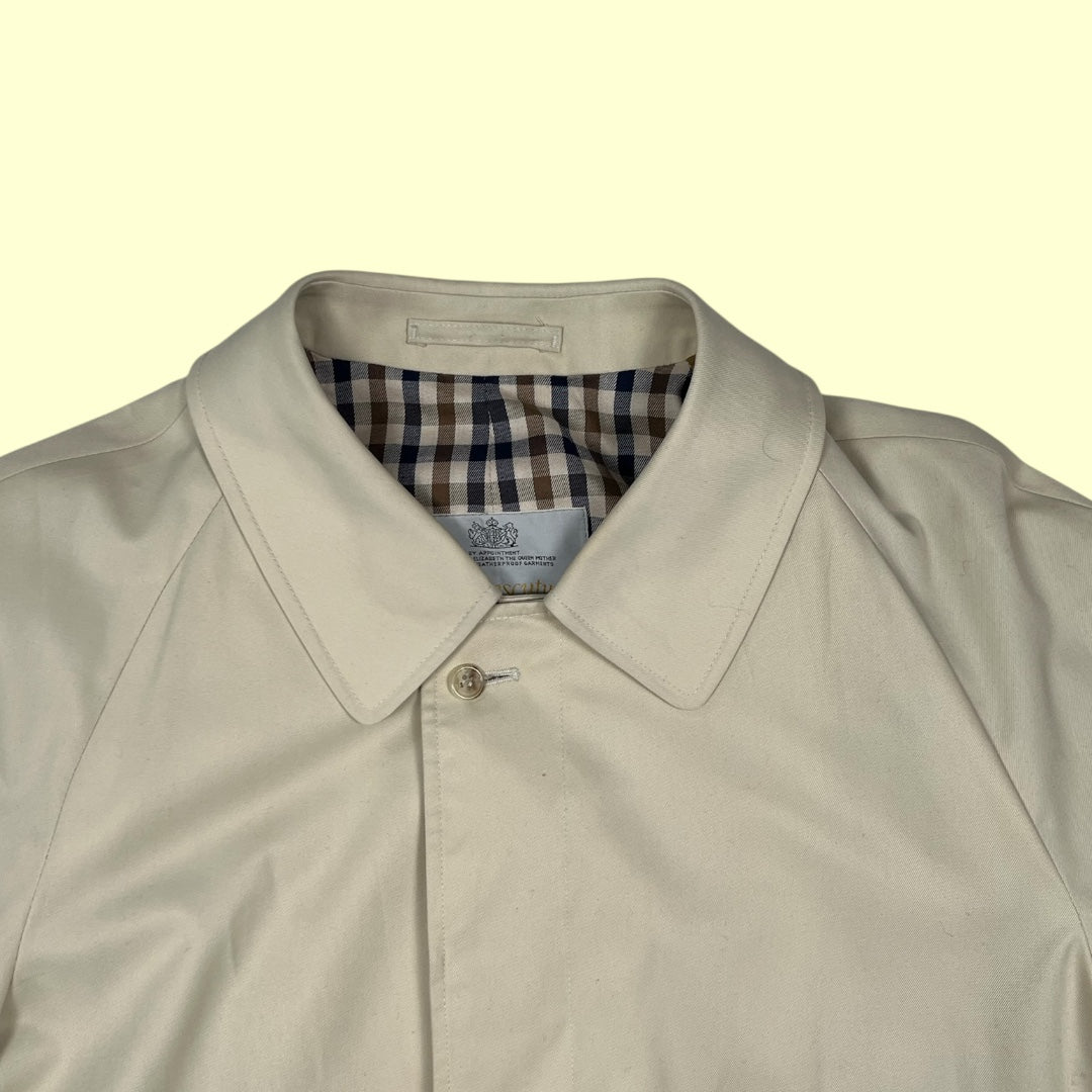 Vintage Aquascutum raincoat - L