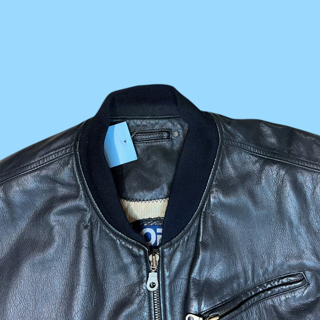 Vintage leather bomber jacket - M