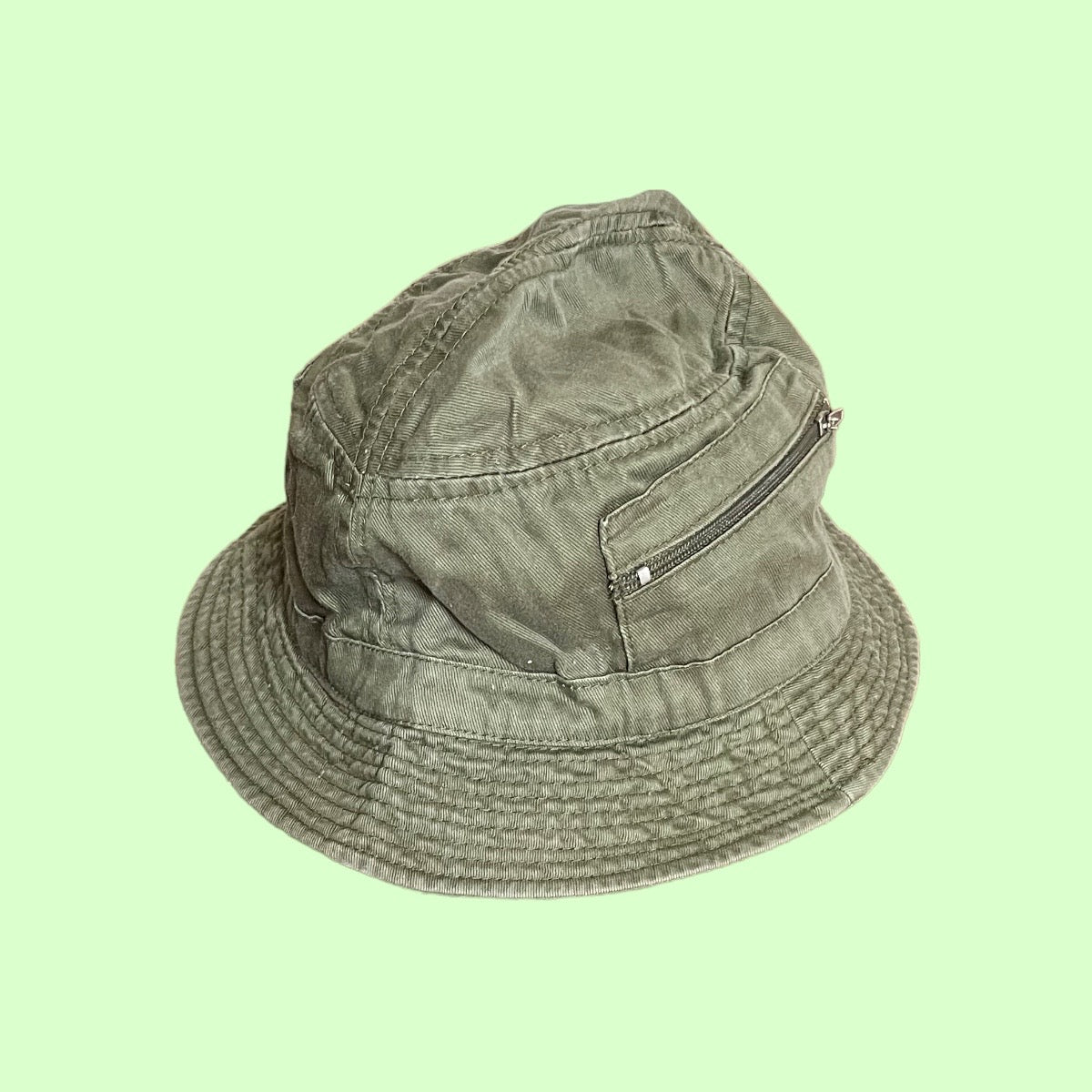 Vintage bucket hat