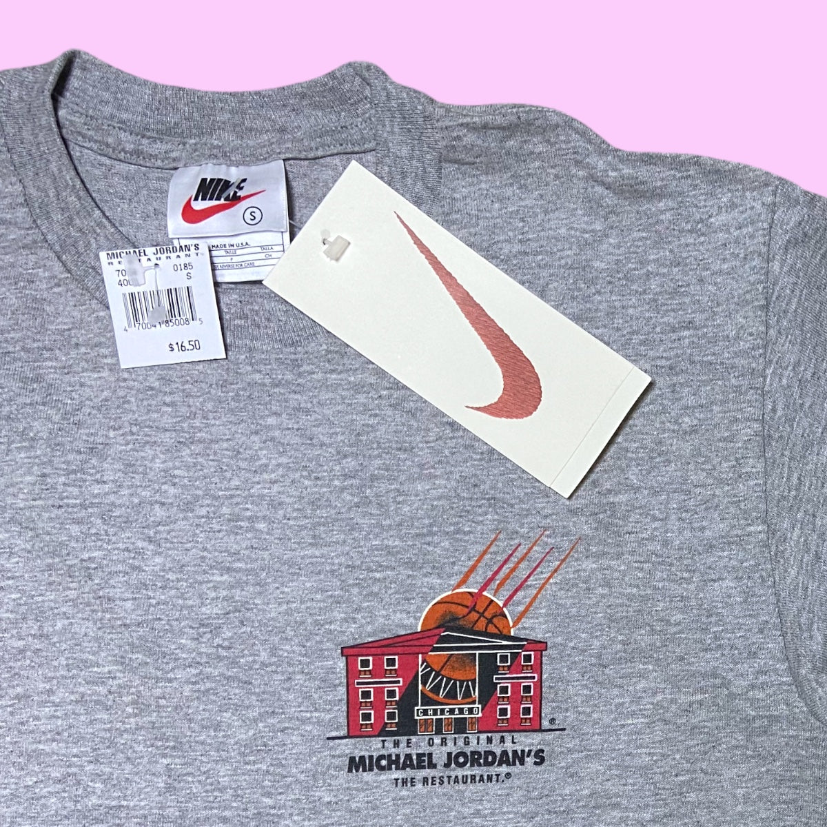 Deadstock Vintage Nike Michael Jordan's The Restaurant T-Shirt - S (Youth)