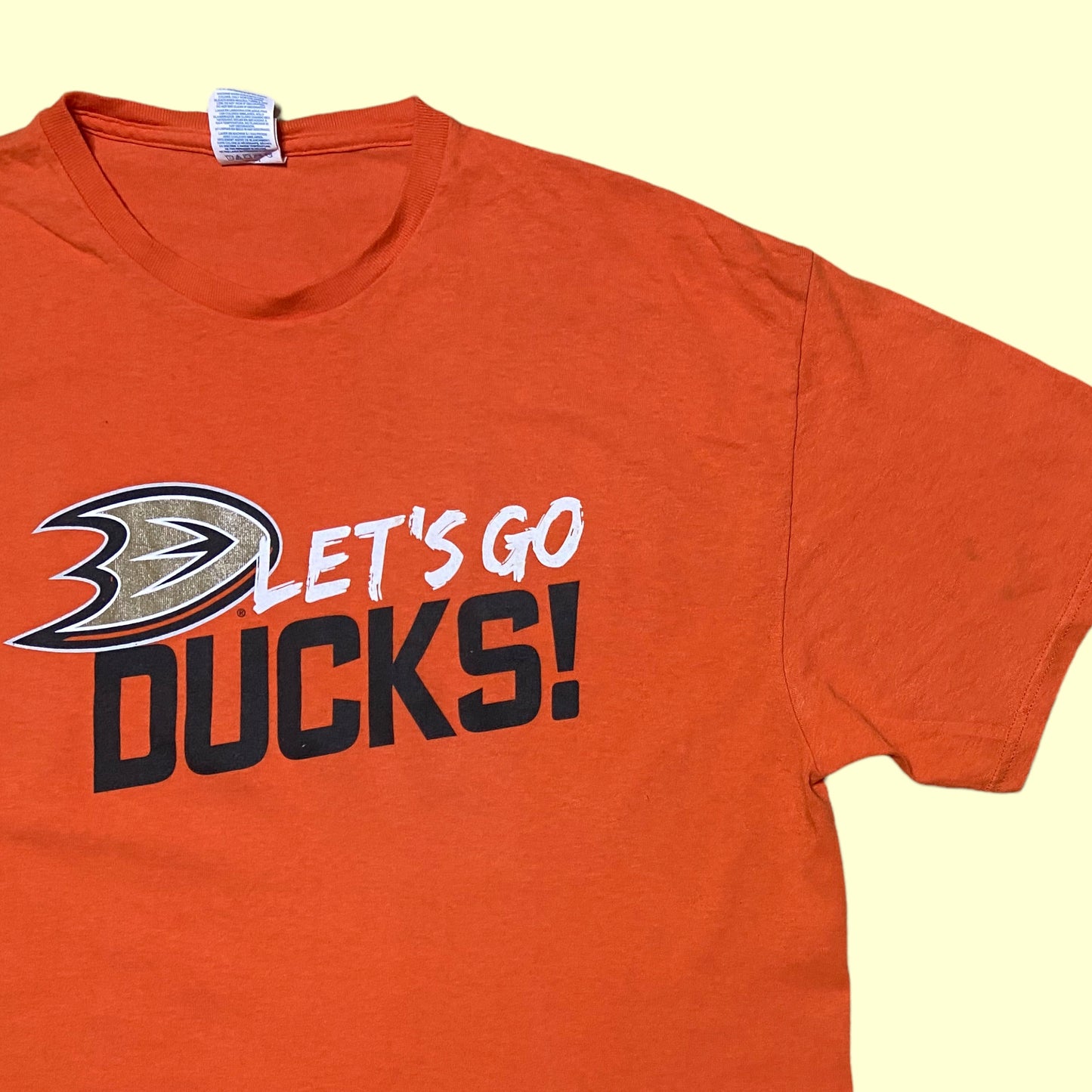 Anaheim Ducks NHL T-Shirt - XL